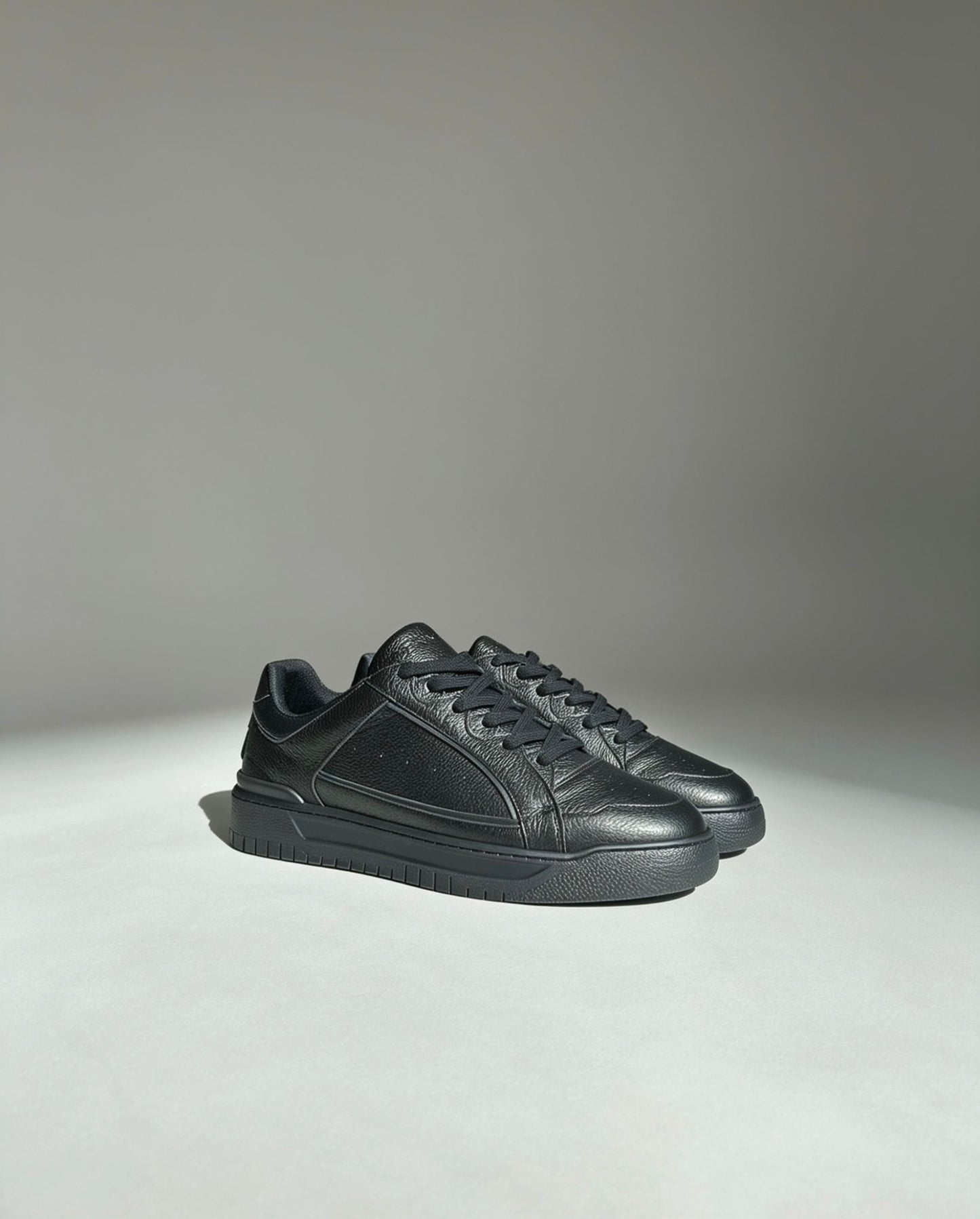 VOGLER - TRIPLE BLACK